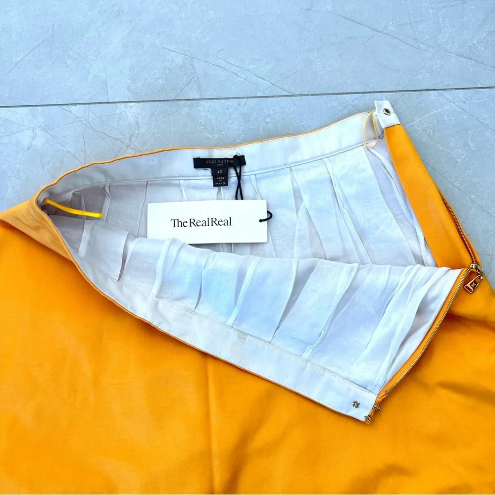 LOUIS VUITTON Mustard Shiny Cotton Blend A Line Mini Luxury Designer Skirt Sz 40